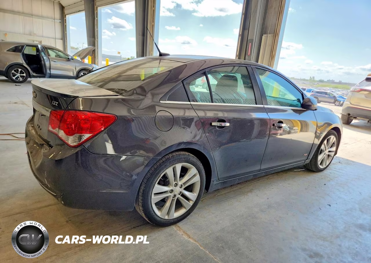 2014 Chevrolet Cruze Ltz VIN:1G1PG5SB5E7335705 - 3