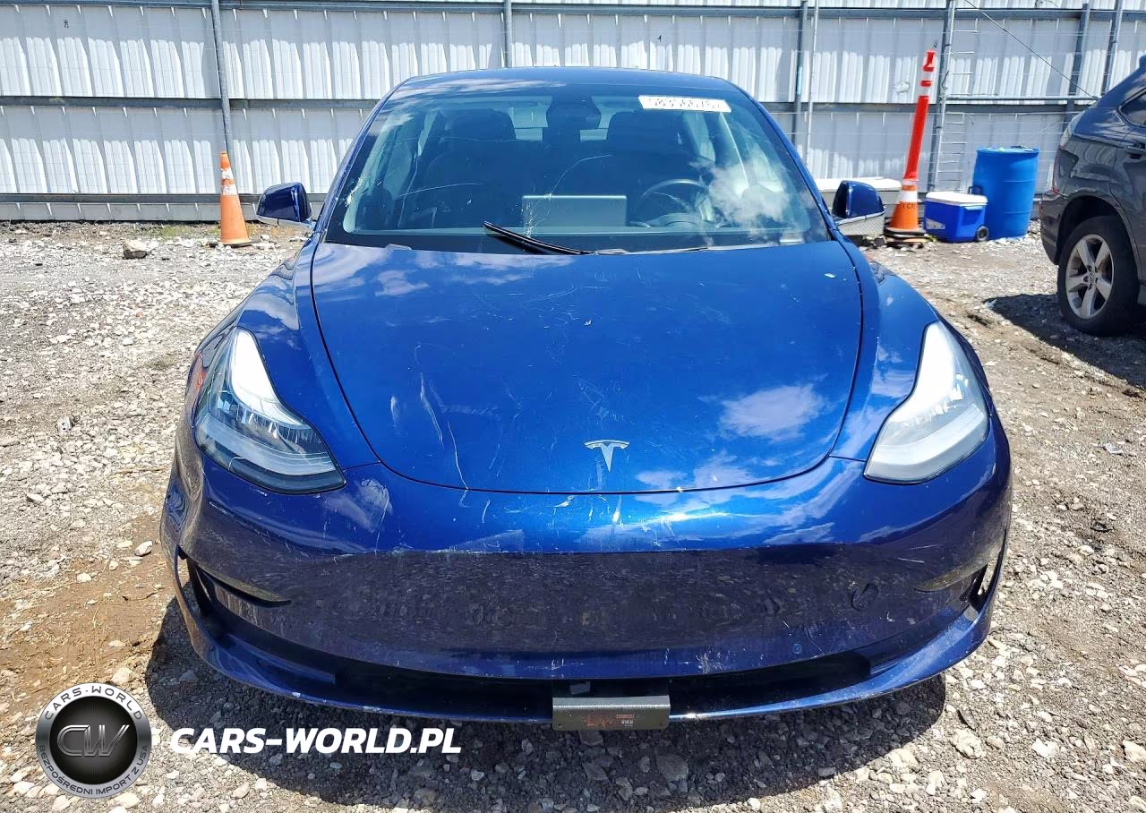 2018 Tesla Model 3 VIN:5YJ3E1EB7JF115373 - 5