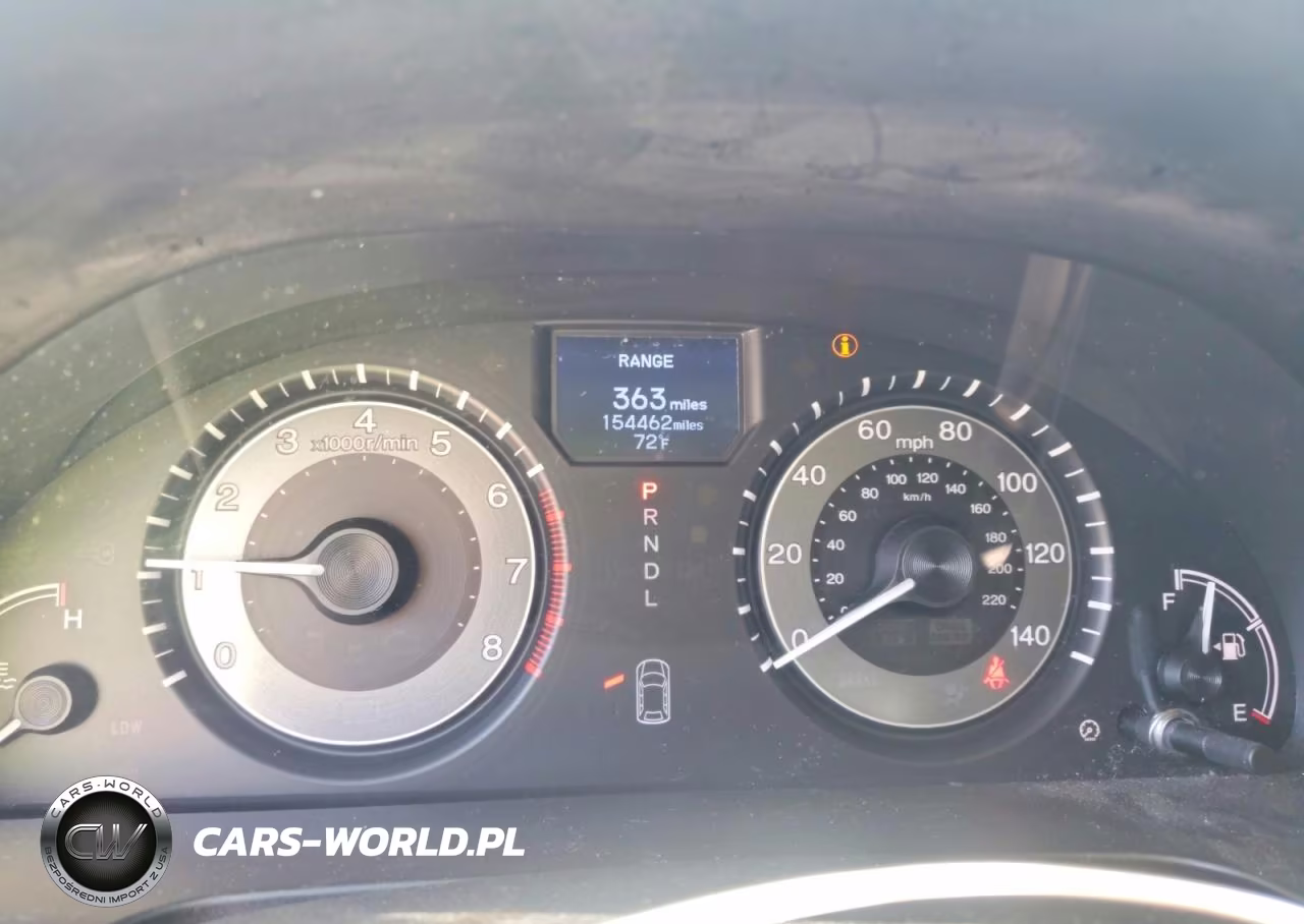 2015 Honda Odyssey Touring VIN:5FNRL5H97FB024787 - 9