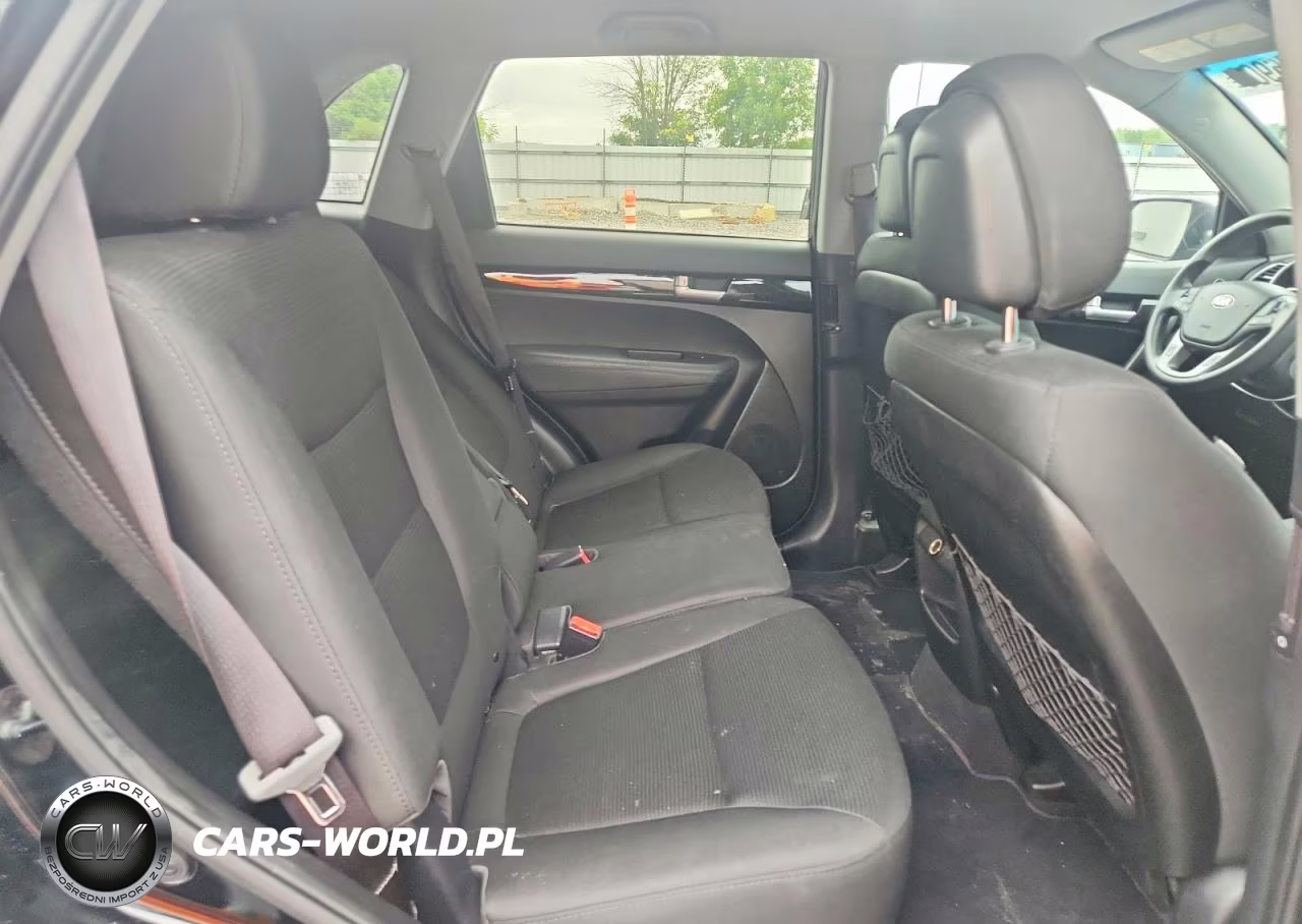 2015 Kia Sorento Lx VIN:5XYKT3A69FG647603 - 11