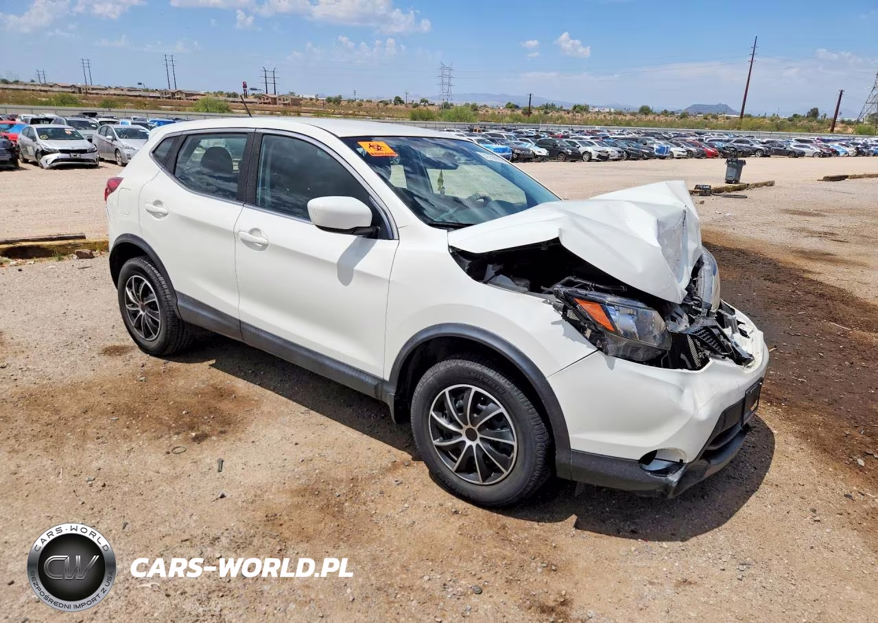 2019 Nissan Rogue Sport S VIN:JN1BJ1CP0KW237353 - 4