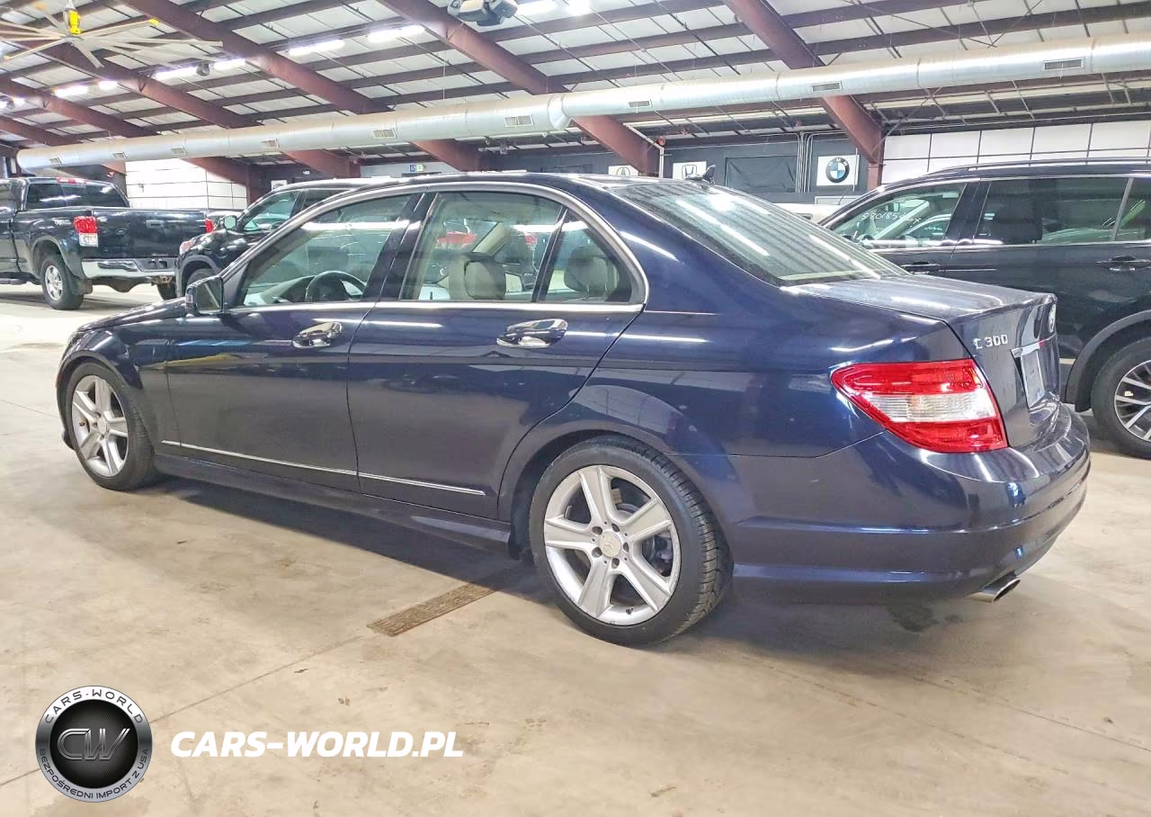 2011 Mercedes-Benz C 300 4Matic VIN:WDDGF8BB0BR143013 - 2