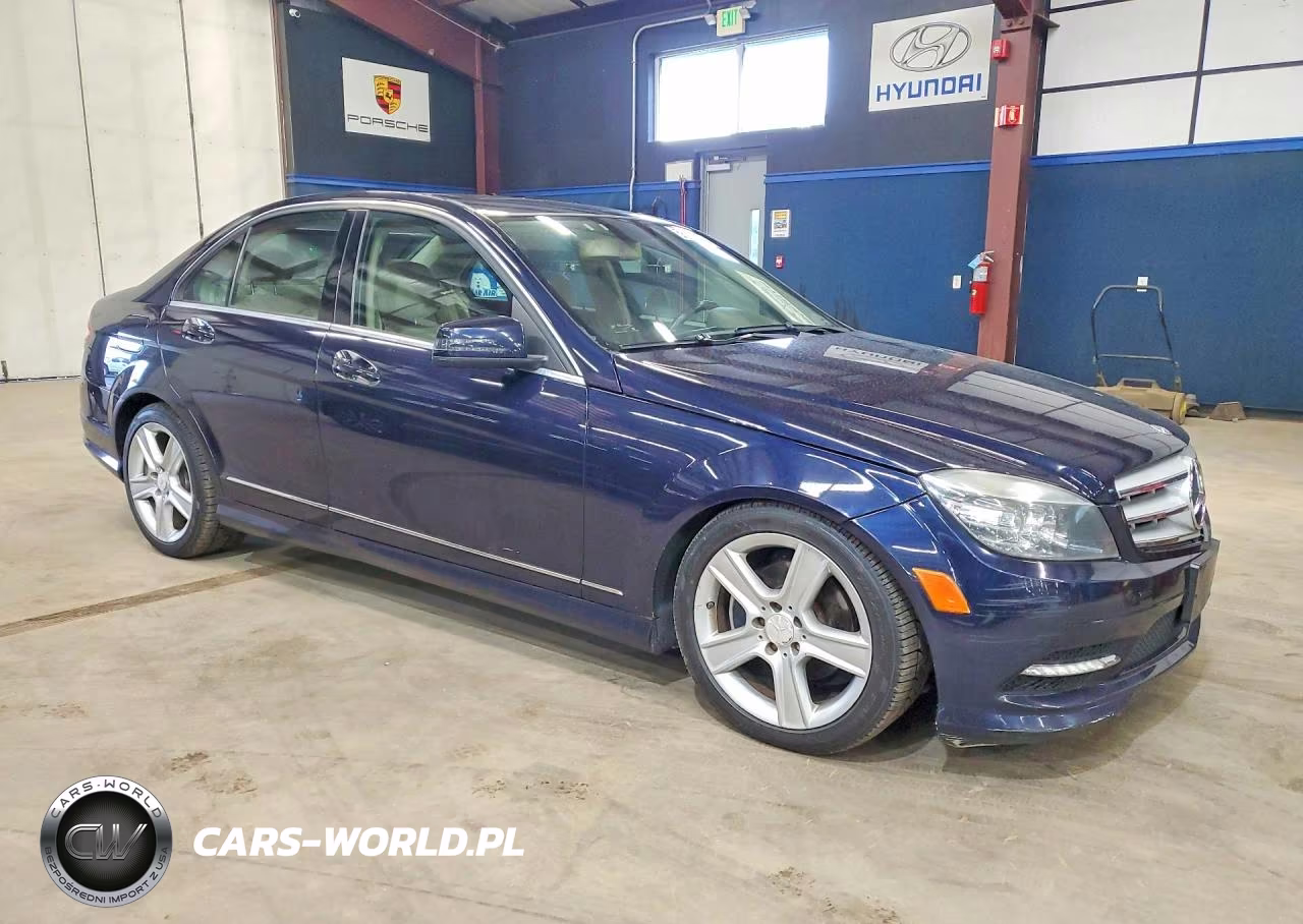 2011 Mercedes-Benz C 300 4Matic VIN:WDDGF8BB0BR143013 - 4