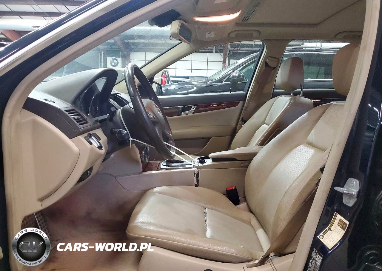2011 Mercedes-Benz C 300 4Matic VIN:WDDGF8BB0BR143013 - 7