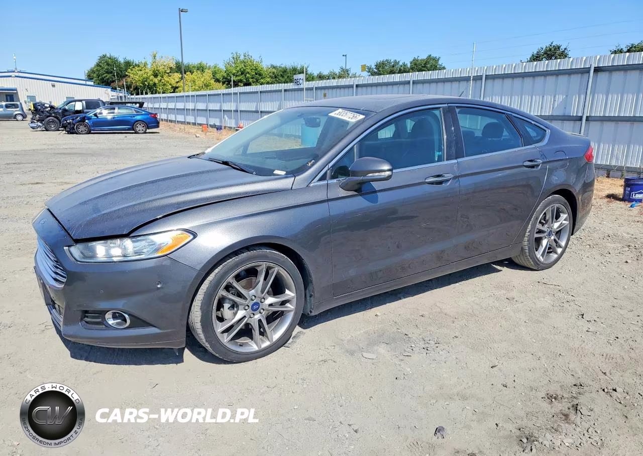 2016 Ford Fusion Titanium – zdjęcie 1 z 12
