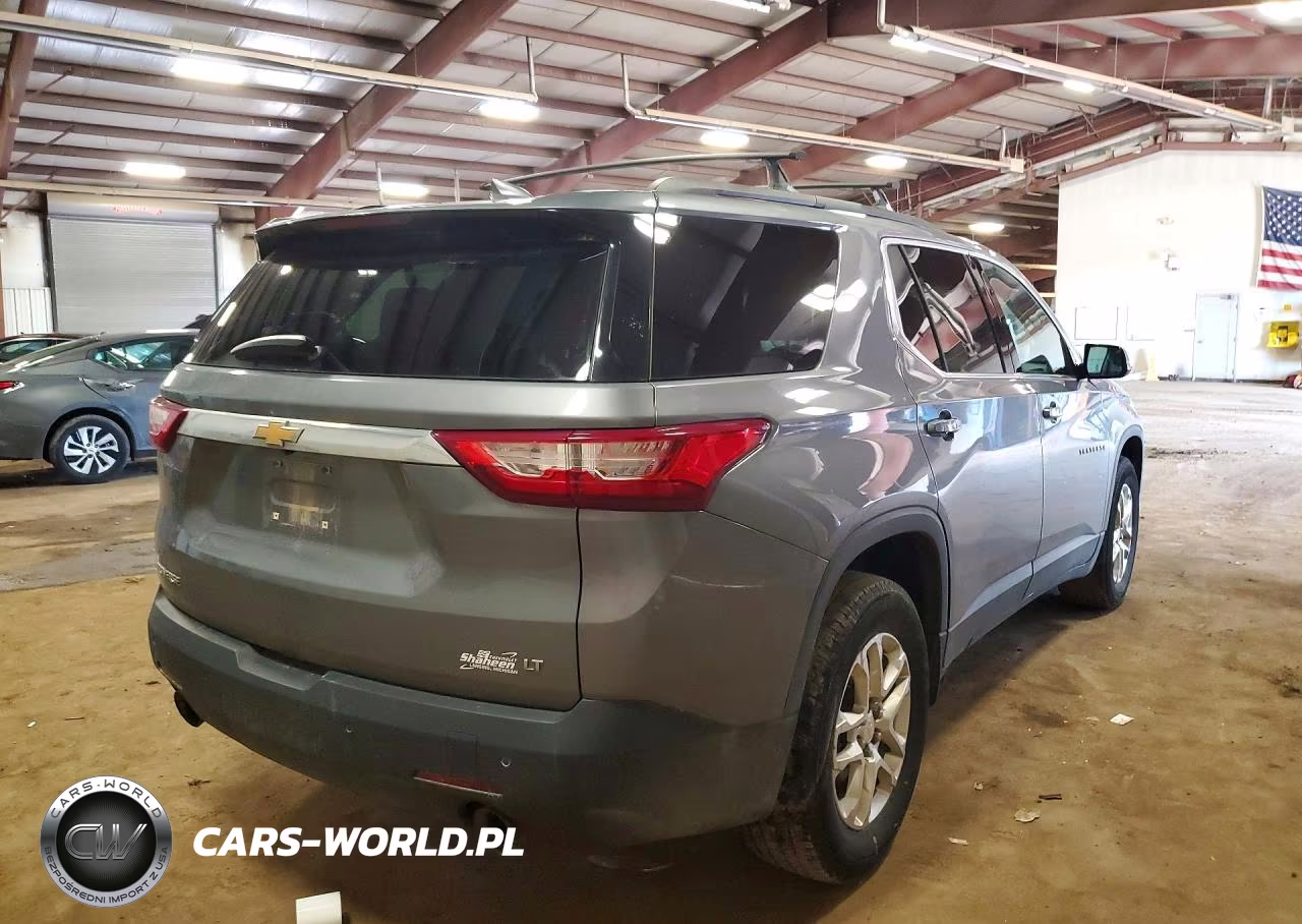 2019 Chevrolet Traverse Lt VIN:1GNERGKW0KJ320929 - 3