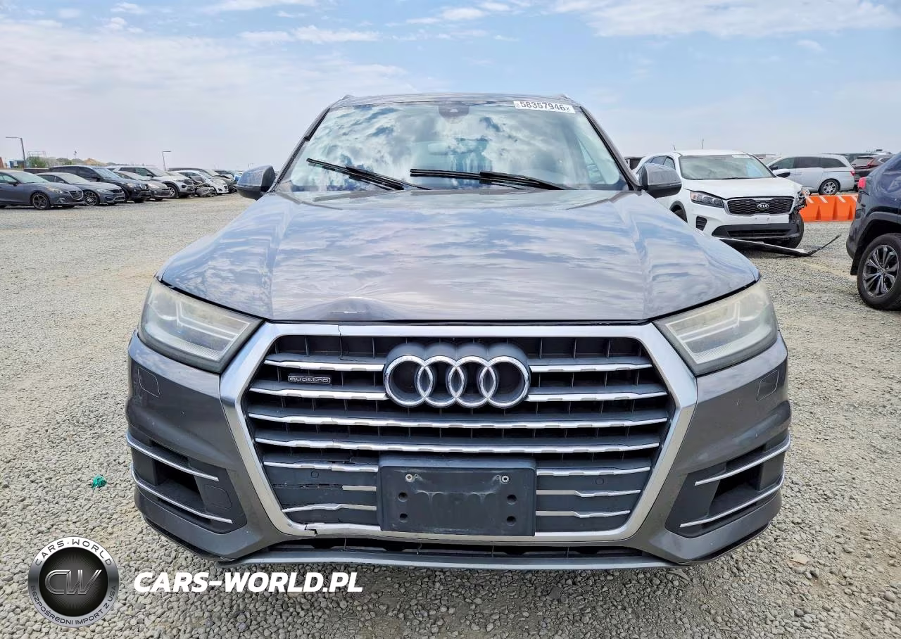 2017 Audi Q7 Premium VIN:WA1AAAF74HD004014 - 5
