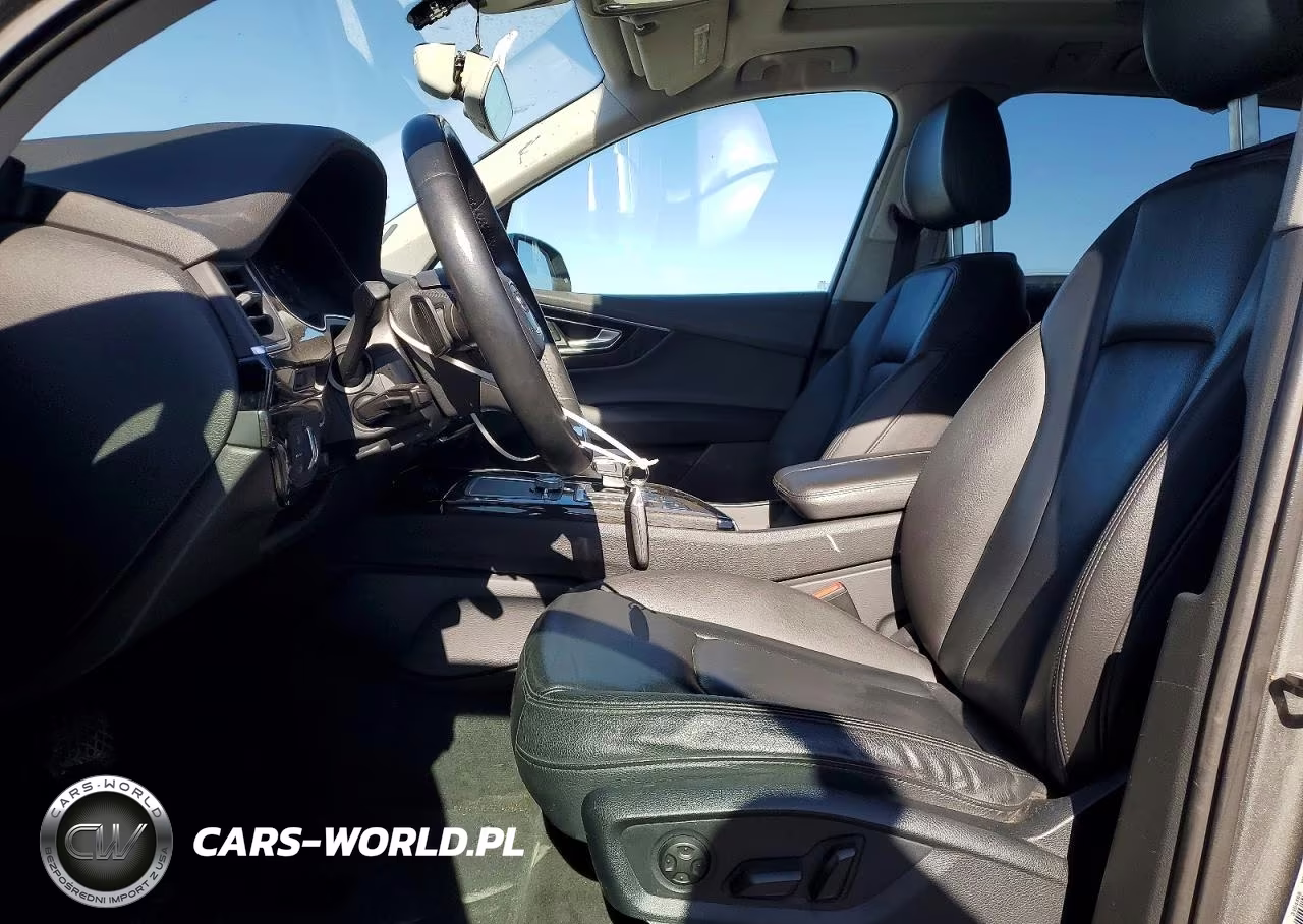 2017 Audi Q7 Premium VIN:WA1AAAF74HD004014 - 7
