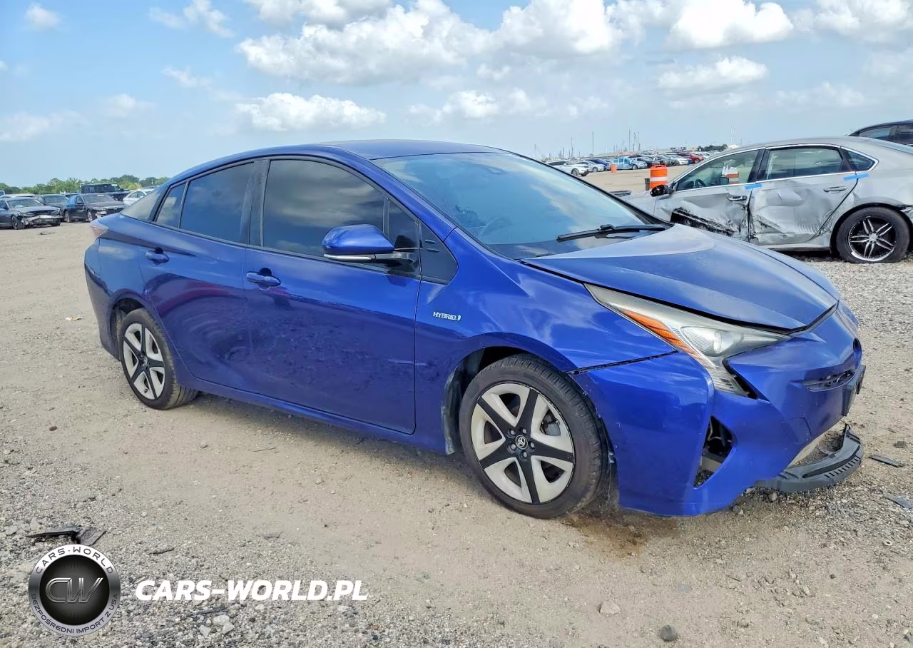 2016 Toyota Prius Three Touring VIN:JTDKARFU9G3519710 - 4