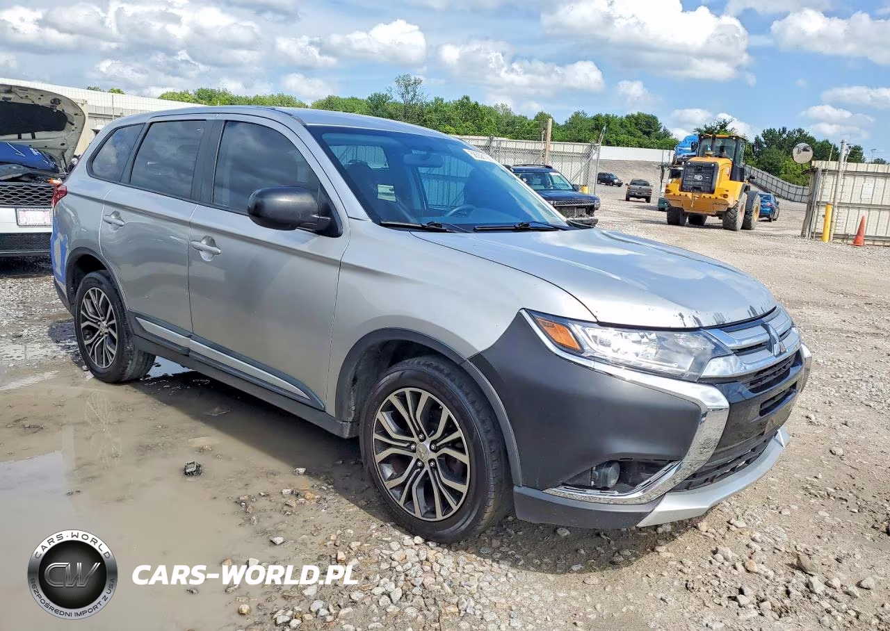 2018 Mitsubishi Outlander Se VIN:JA4AZ3A35JZ061355 - 4