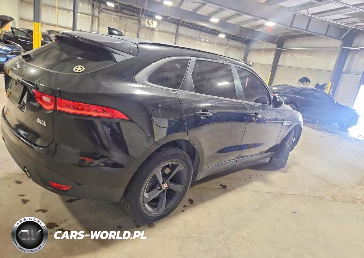 2018 Jaguar F-Pace Premium VIN:SADCJ2GX6JA282573 - 3