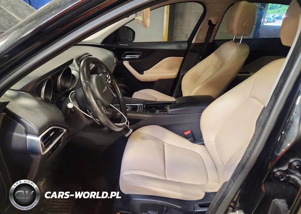 2018 Jaguar F-Pace Premium VIN:SADCJ2GX6JA282573 - 7