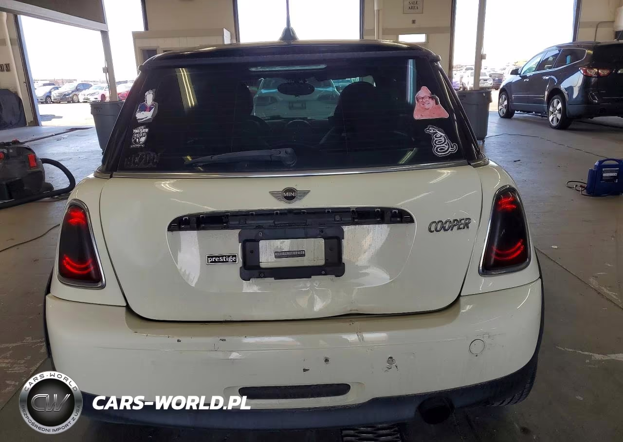 2013 Mini Cooper VIN:WMWSU3C58DT687493 - 6