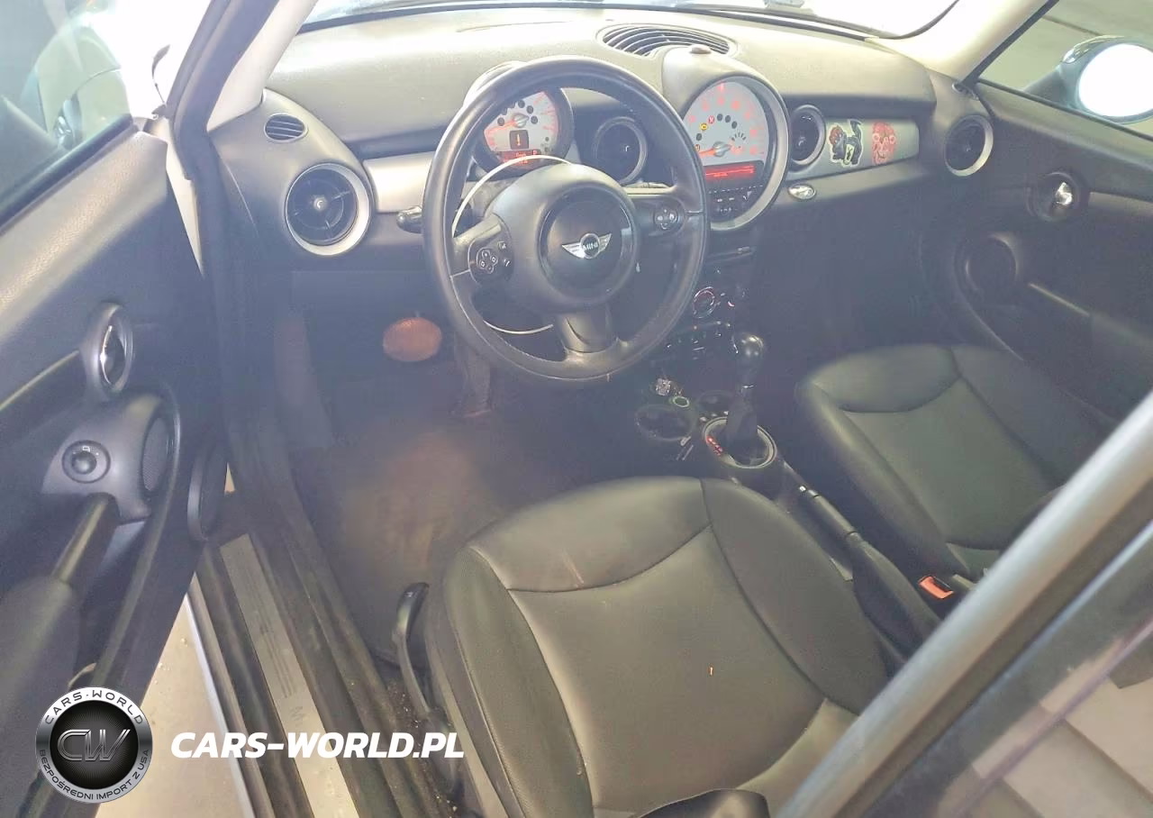 2013 Mini Cooper VIN:WMWSU3C58DT687493 - 8