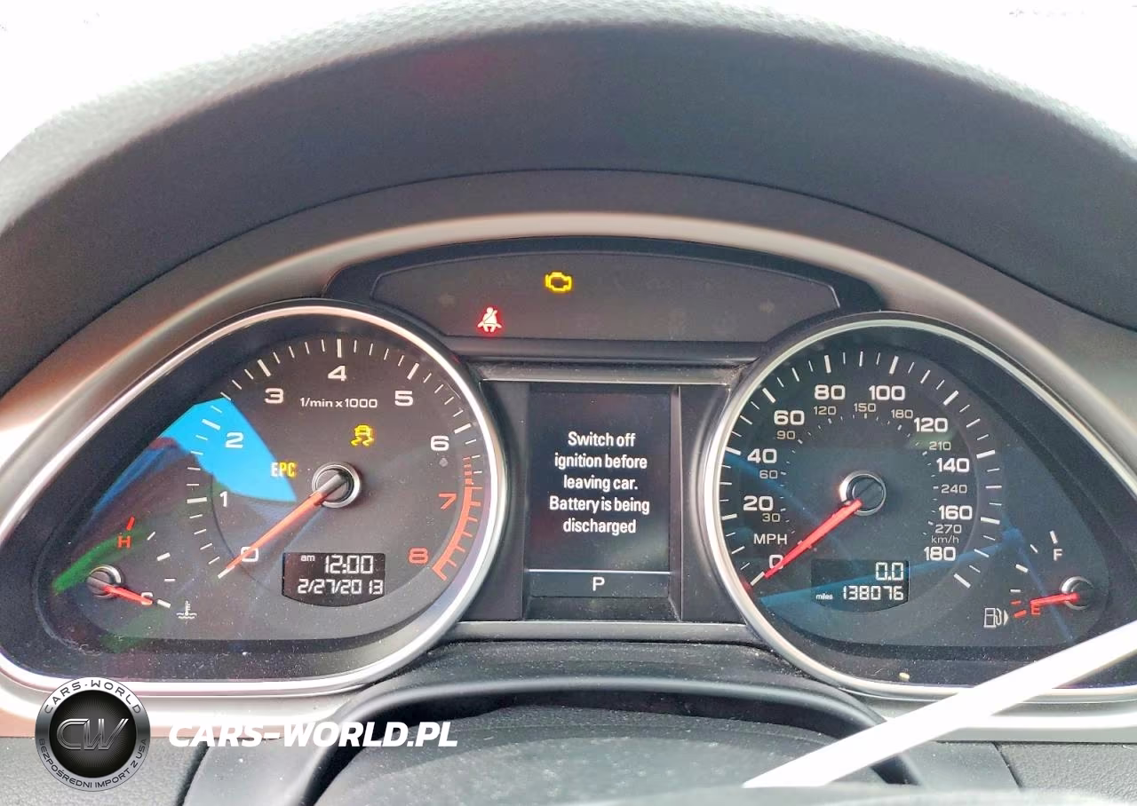 2015 Audi Q7 Premium Plus VIN:WA1LGAFE9FD001578 - 9