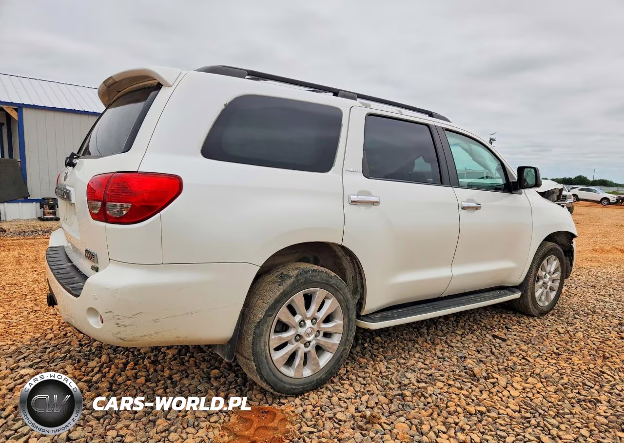 2013 Toyota Sequoia Platinum VIN:5TDDW5G19DS088657 - 3