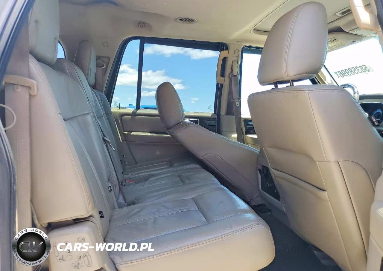 2015 Lincoln Navigator L VIN:5LMJJ3JT1FEJ14136 - 10