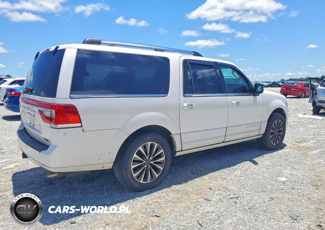 2015 Lincoln Navigator L VIN:5LMJJ3JT1FEJ14136 - 3