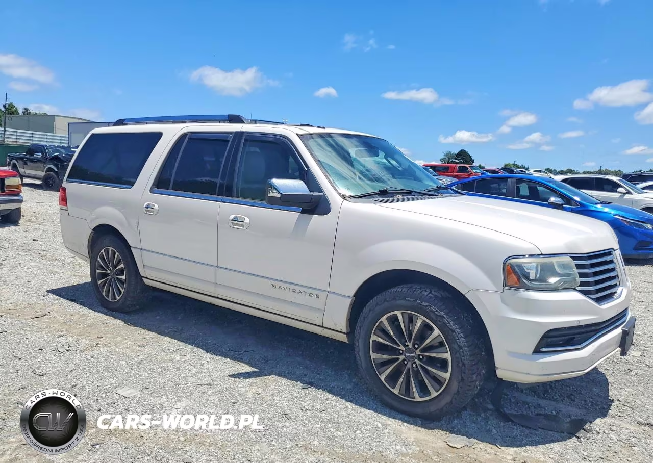 2015 Lincoln Navigator L VIN:5LMJJ3JT1FEJ14136 - 4