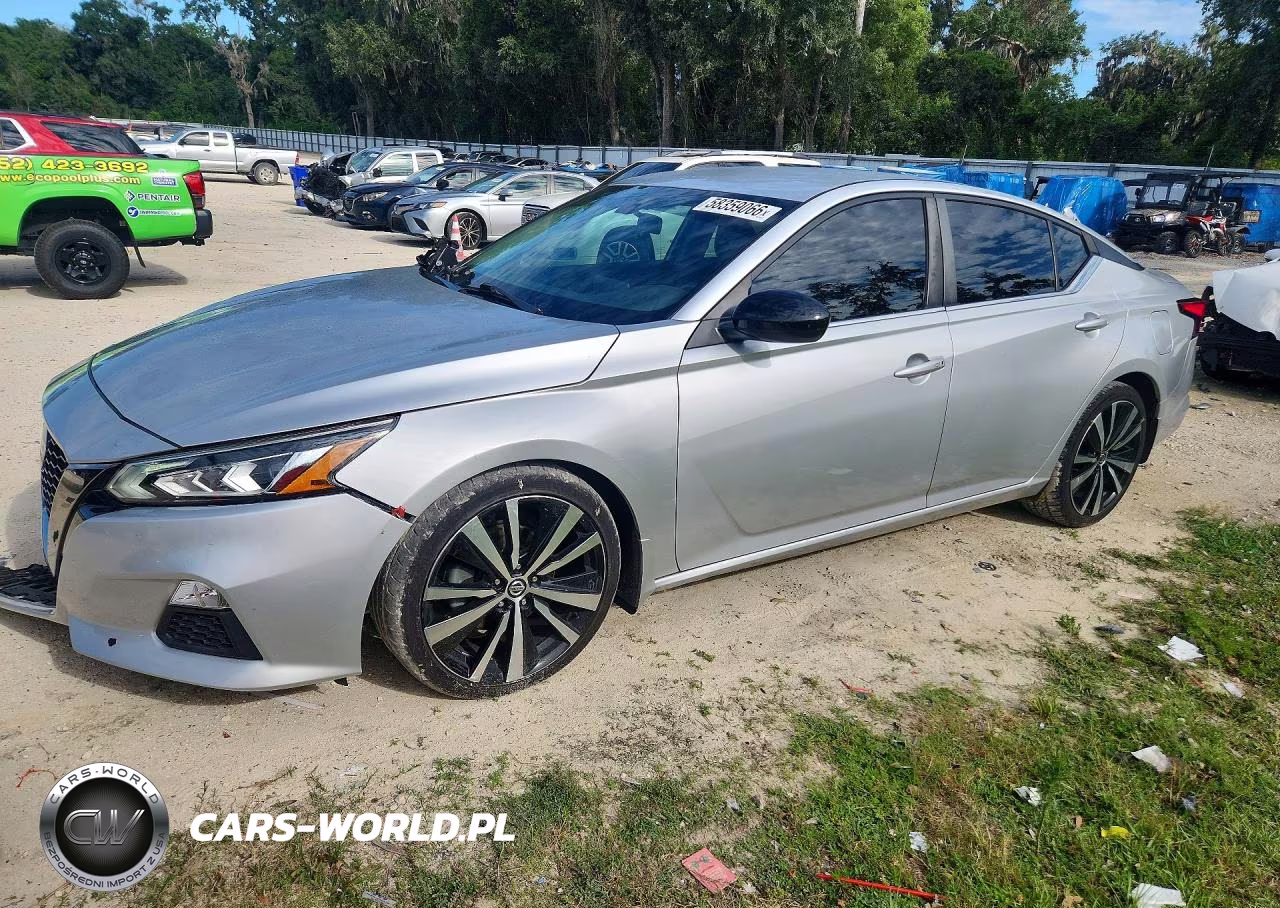 2020 Nissan Altima Sr – zdjęcie 1 z 13