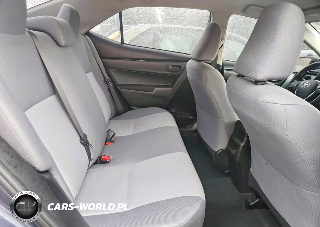 2018 Toyota Corolla L VIN:5YFBURHE6JP779512 - 10