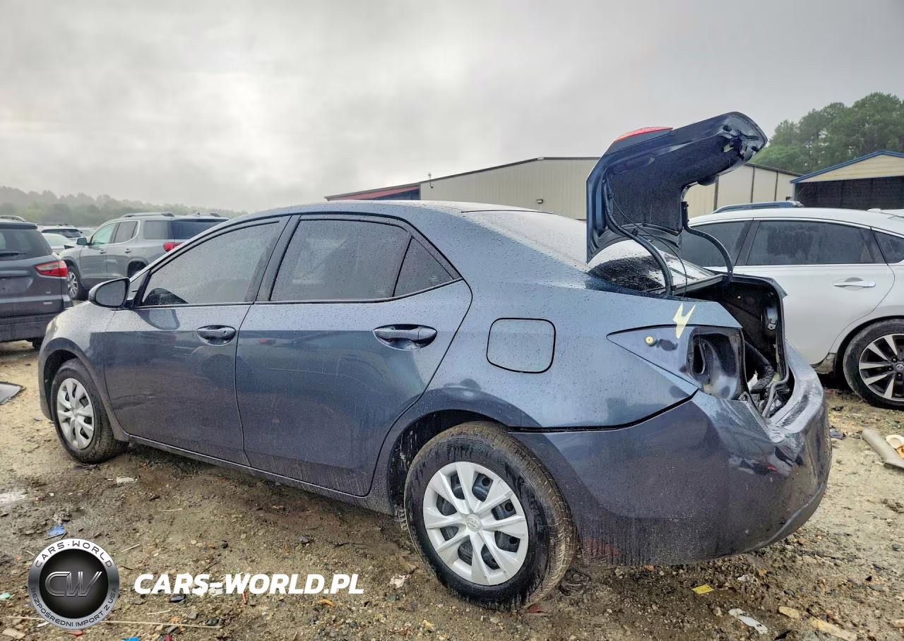 2018 Toyota Corolla L VIN:5YFBURHE6JP779512 - 2