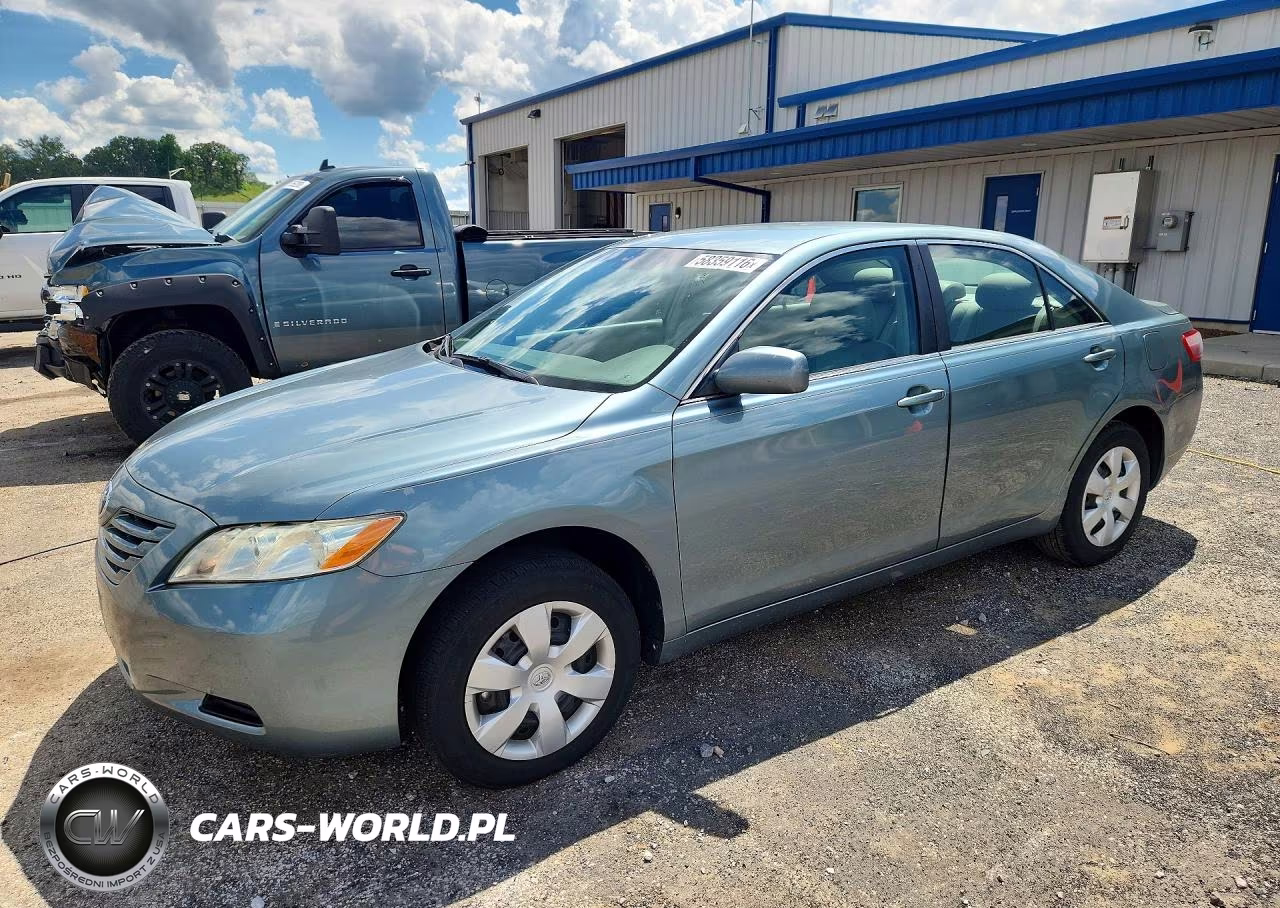 2009 Toyota Camry Le – zdjęcie 1 z 12
