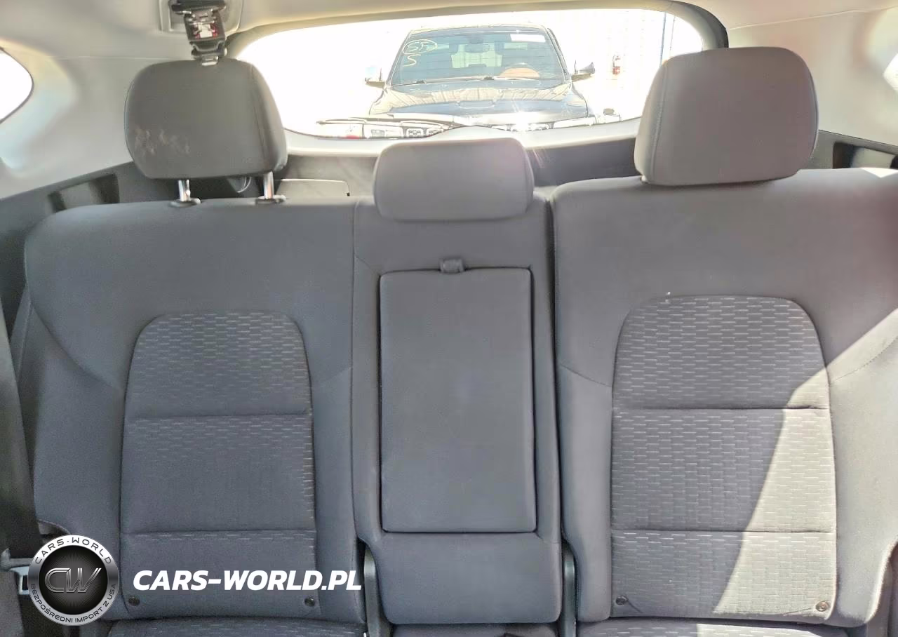 2021 Hyundai Tucson Value VIN:KM8J3CA43MU374630 - 10