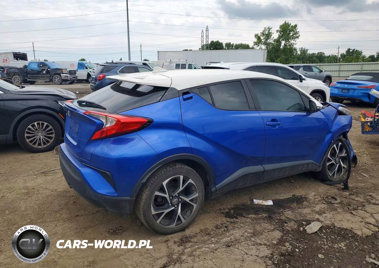 2018 Toyota C-Hr Xle Premium VIN:NMTKHMBX1JR062734 - 3