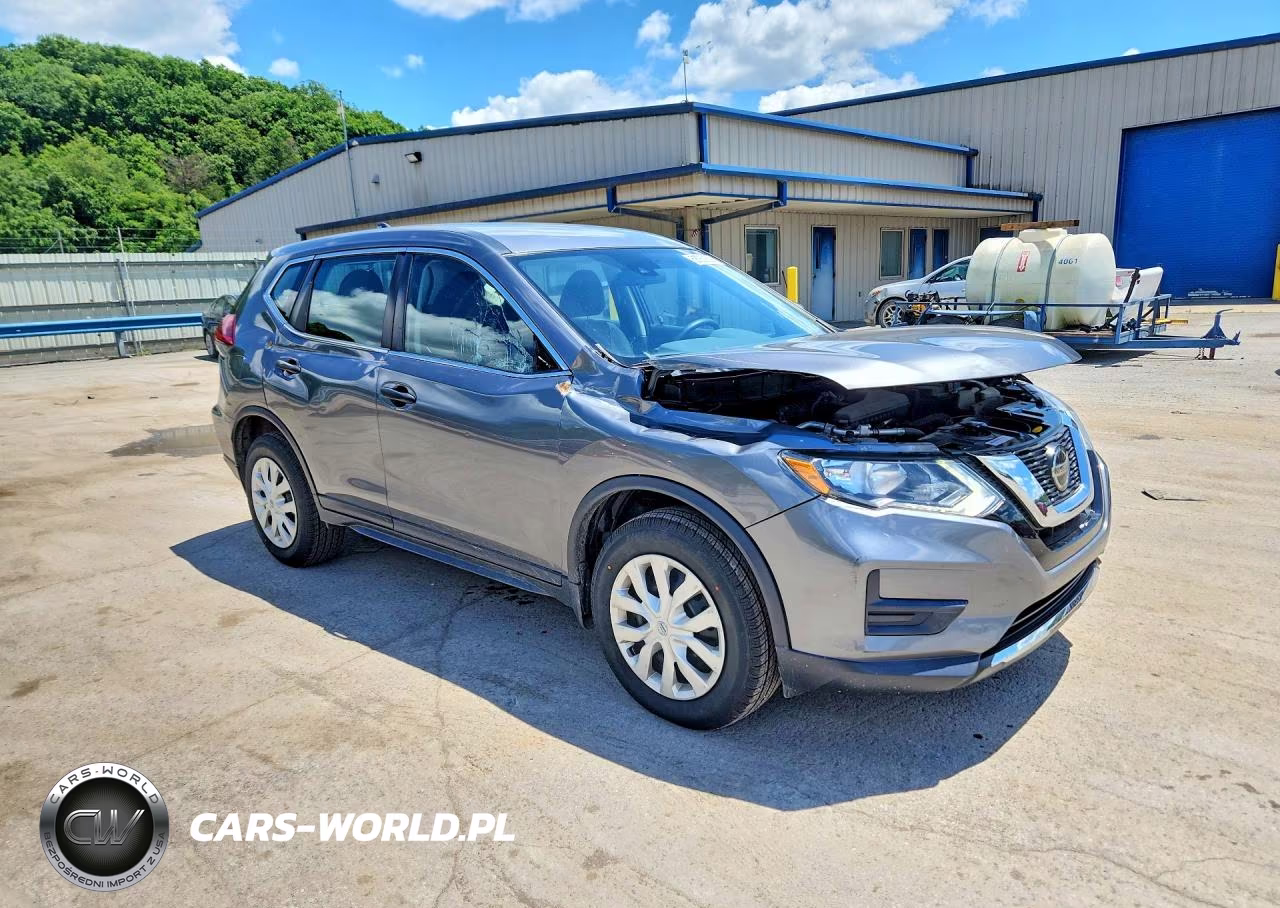 2019 Nissan Rogue S VIN:5N1AT2MV3KC818140 - 4