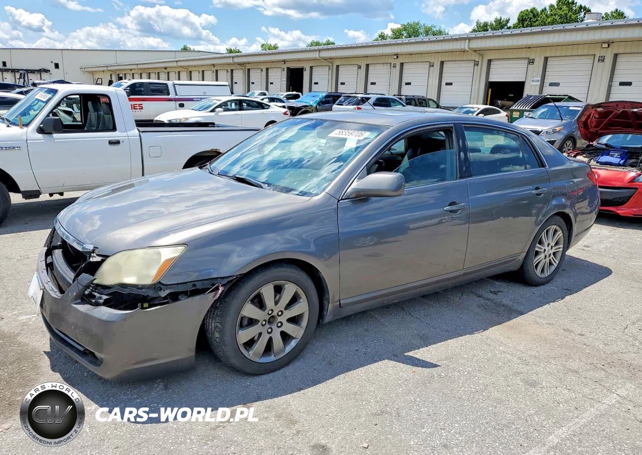 2005 Toyota Avalon Touring – zdjęcie 1 z 12