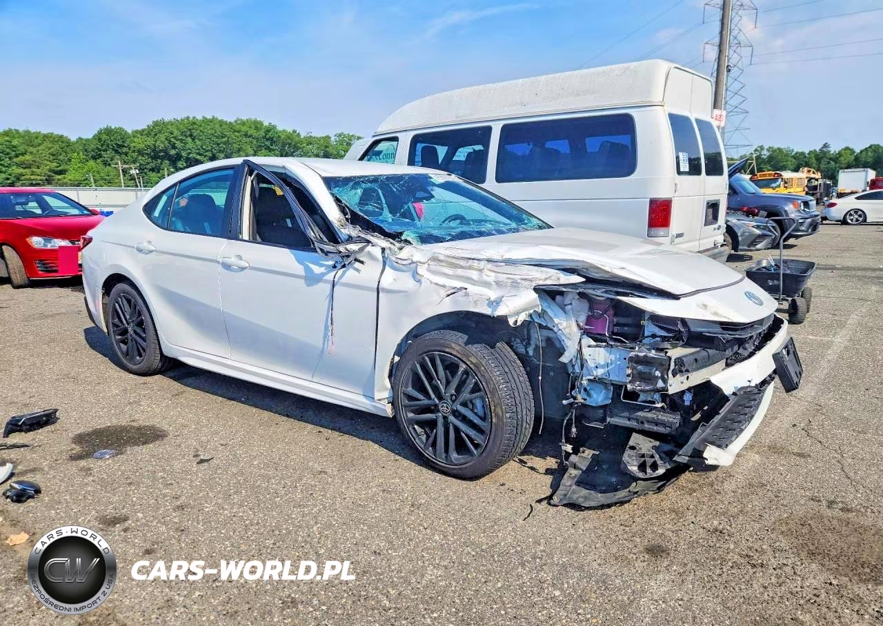 2025 Toyota Camry Se VIN:4T1DAACK6SU005793 - 4