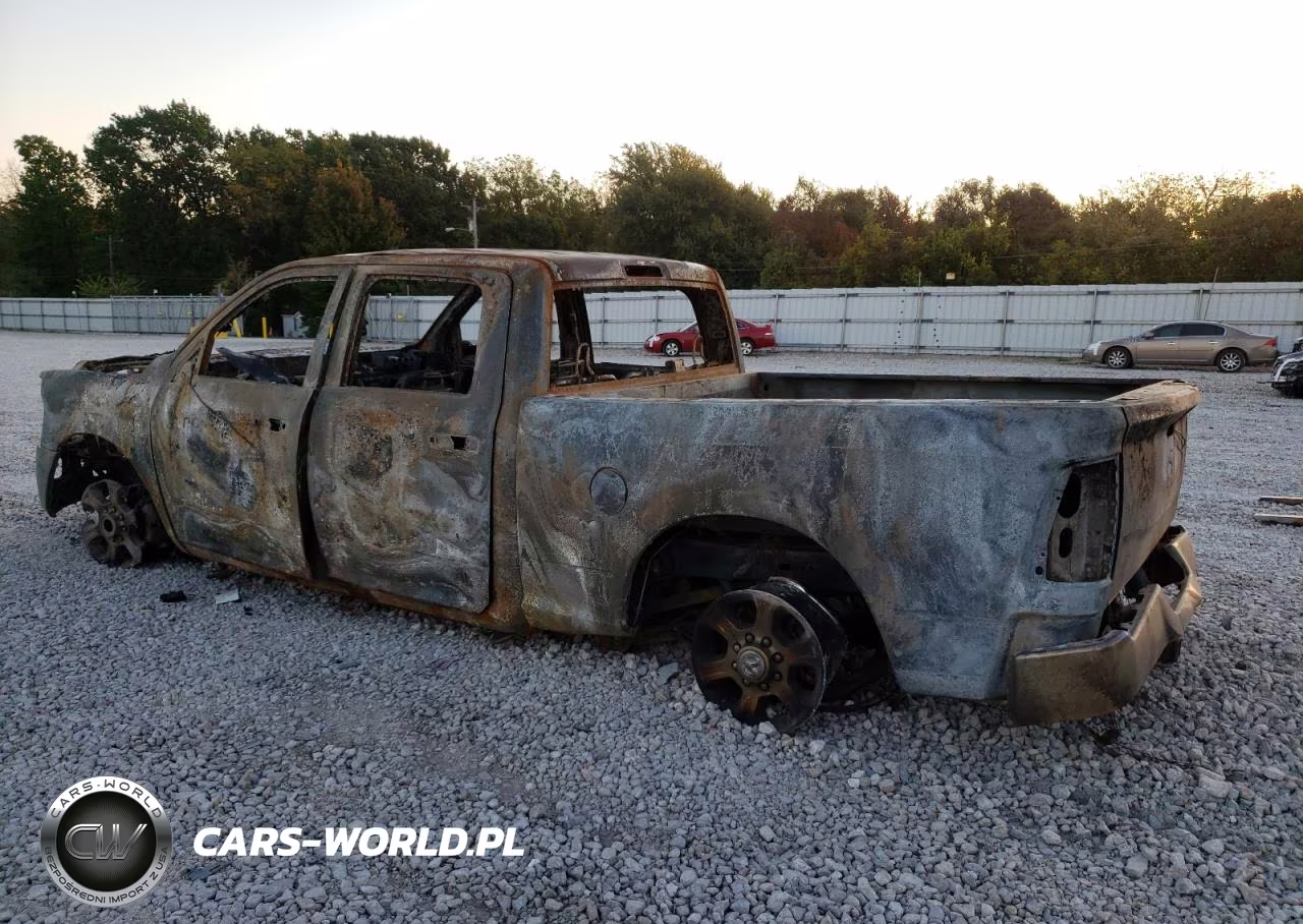 2023 Ram 2500 Big Horn VIN:3C6UR5DJ2PG518423 - 2