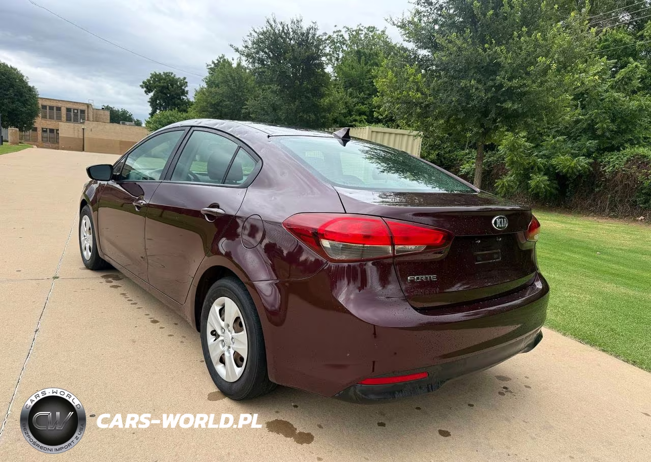 2017 Kia Forte Lx VIN:3KPFK4A75HE097190 - 3