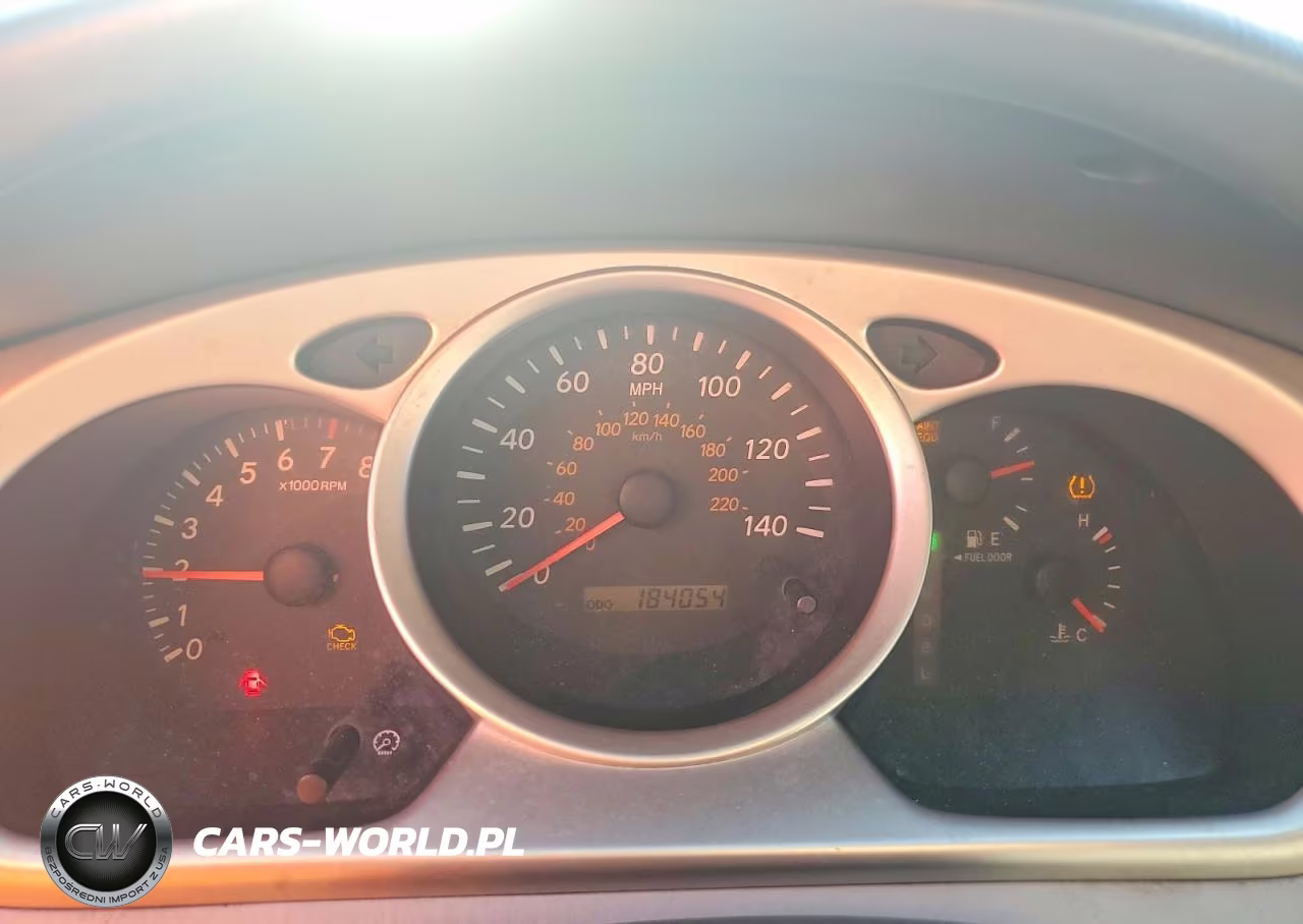 2005 Toyota Highlander Base VIN:JTEDD21A850106501 - 9