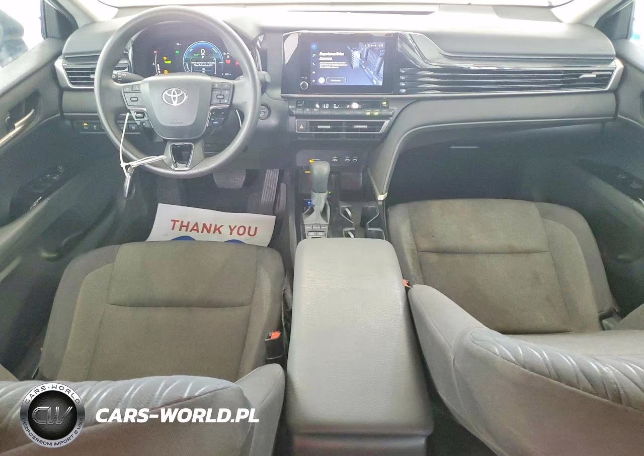 2025 Toyota Camry Le VIN:4T1DAACK1SU552356 - 8