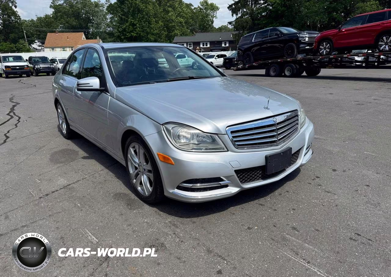 2014 Mercedes-Benz C 300 4Matic VIN:WDDGF8AB7EG239514 - 4
