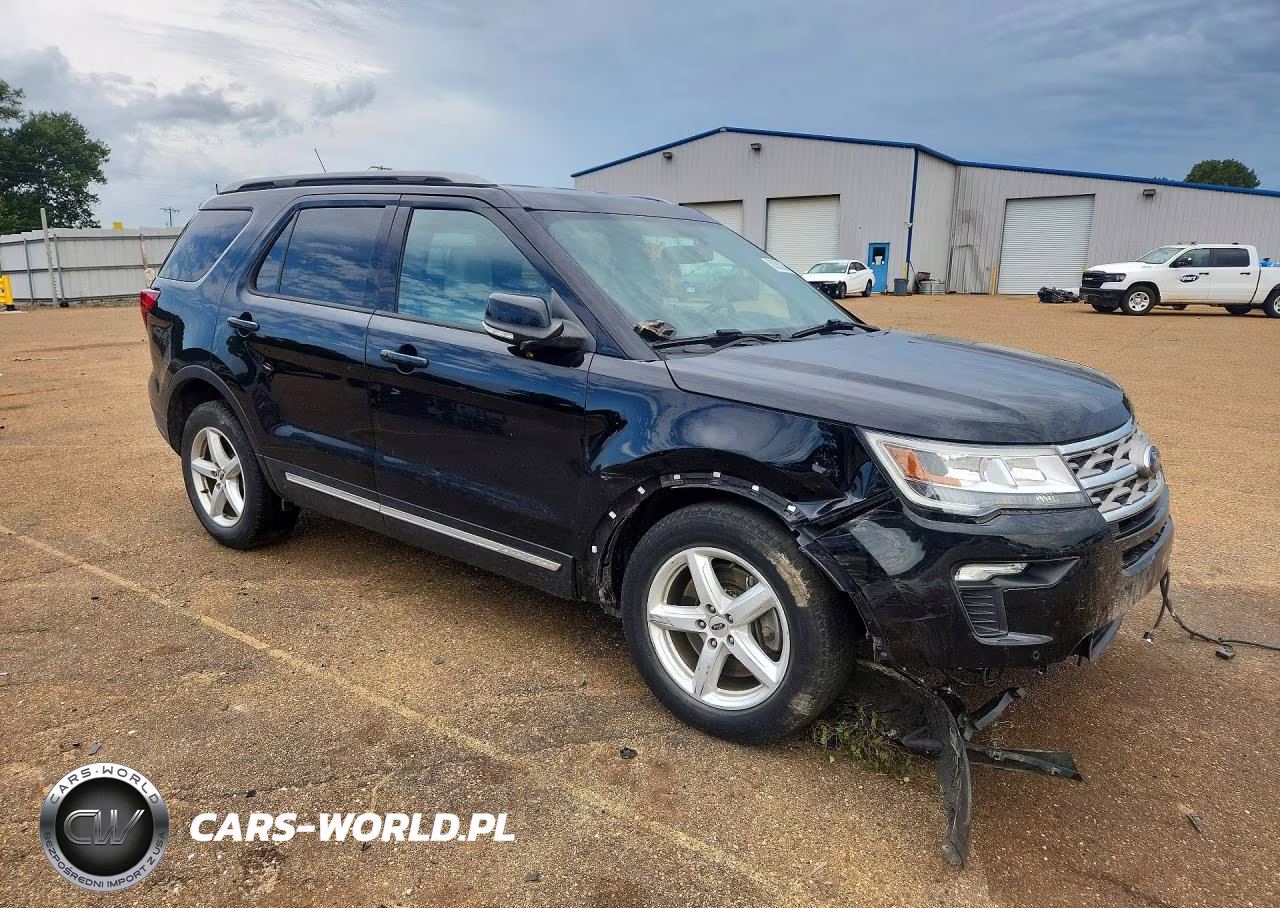 2018 Ford Explorer Xlt VIN:1FM5K7D80JGA58963 - 4