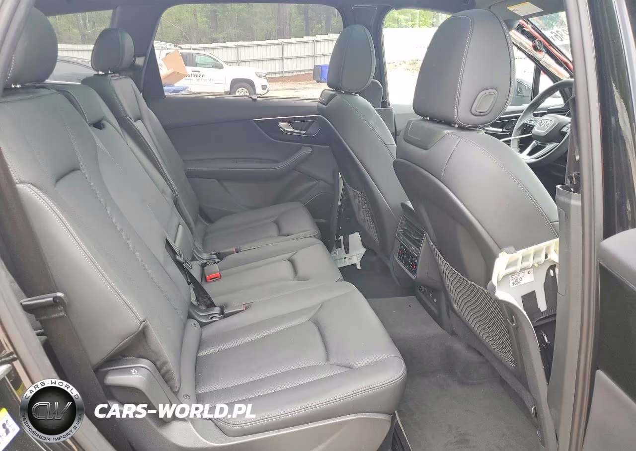 2025 Audi Q7 Premium Plus VIN:WA1LVBF7XSD031034 - 10