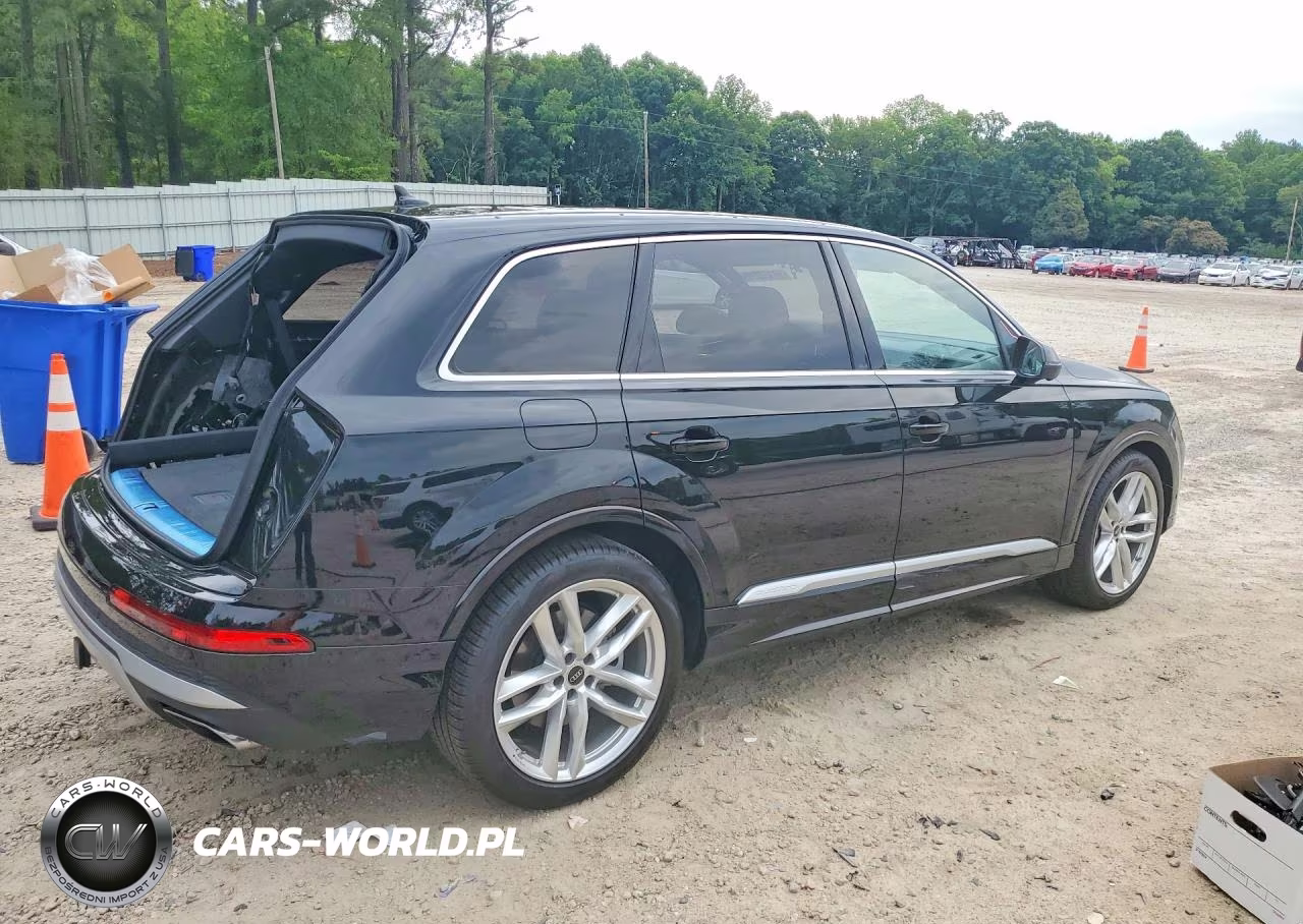 2025 Audi Q7 Premium Plus VIN:WA1LVBF7XSD031034 - 3