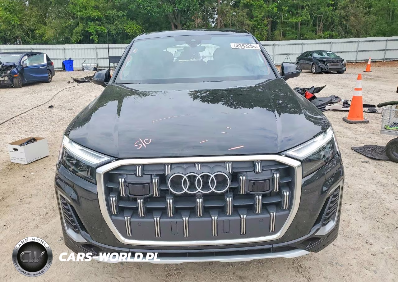 2025 Audi Q7 Premium Plus VIN:WA1LVBF7XSD031034 - 5