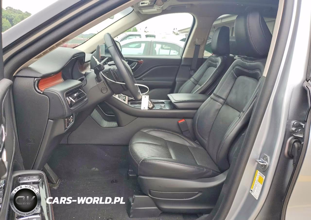 2023 Lincoln Aviator Reserve VIN:5LM5J7XC9PGL29012 - 7