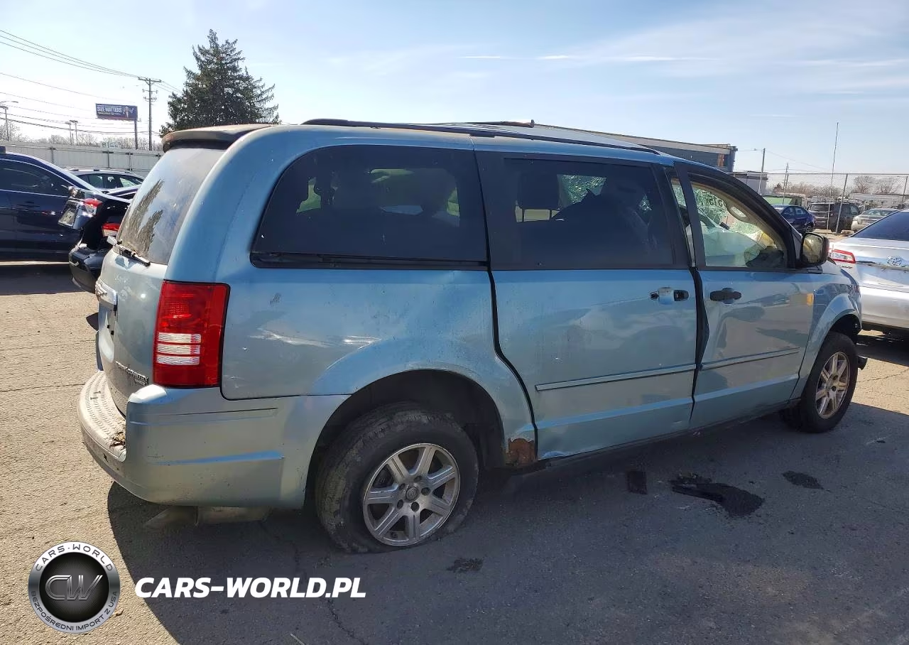 2008 Chrysler Town & Country Lx VIN:2A8HR44H68R605022 - 3