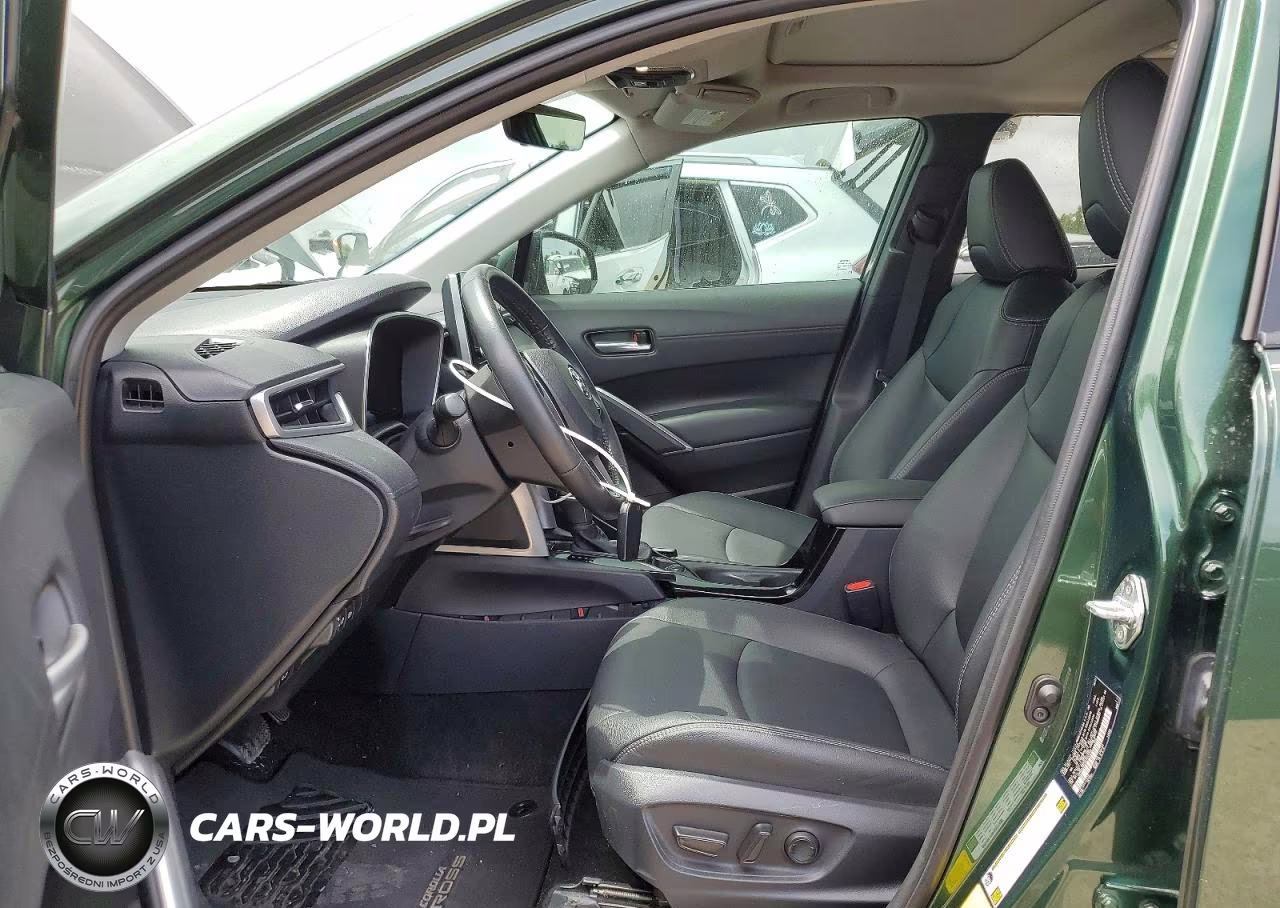 2022 Toyota Corolla Cross Xle VIN:7MUDAABG2NV040380 - 7