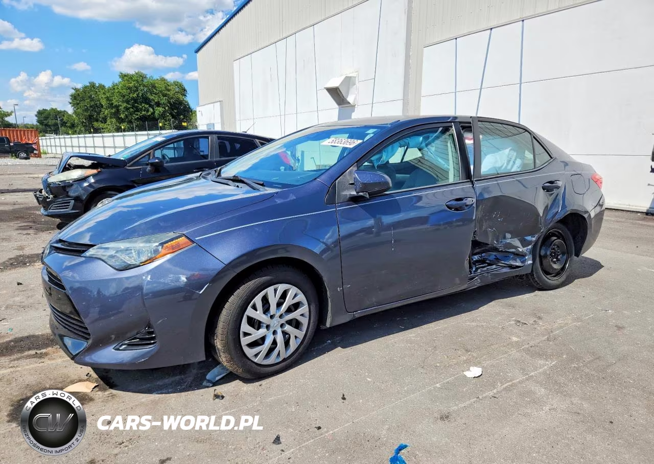 2018 Toyota Corolla Le – zdjęcie 1 z 12