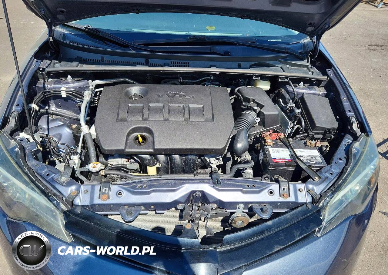 2018 Toyota Corolla Le VIN:5YFBURHE9JP826693 - 11