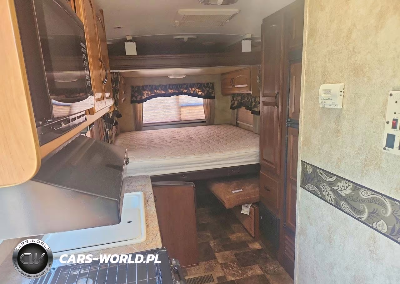 2013 Keystone Outback Camper VIN:4YDT21021DB450181 - 6