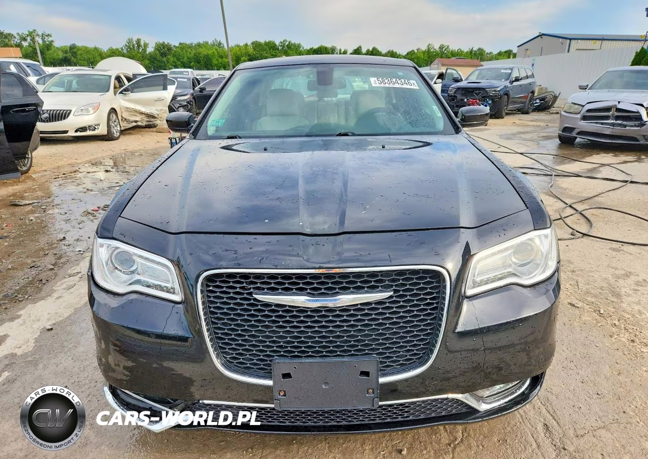 2016 Chrysler 300 Limited VIN:2C3CCARG1GH164412 - 5