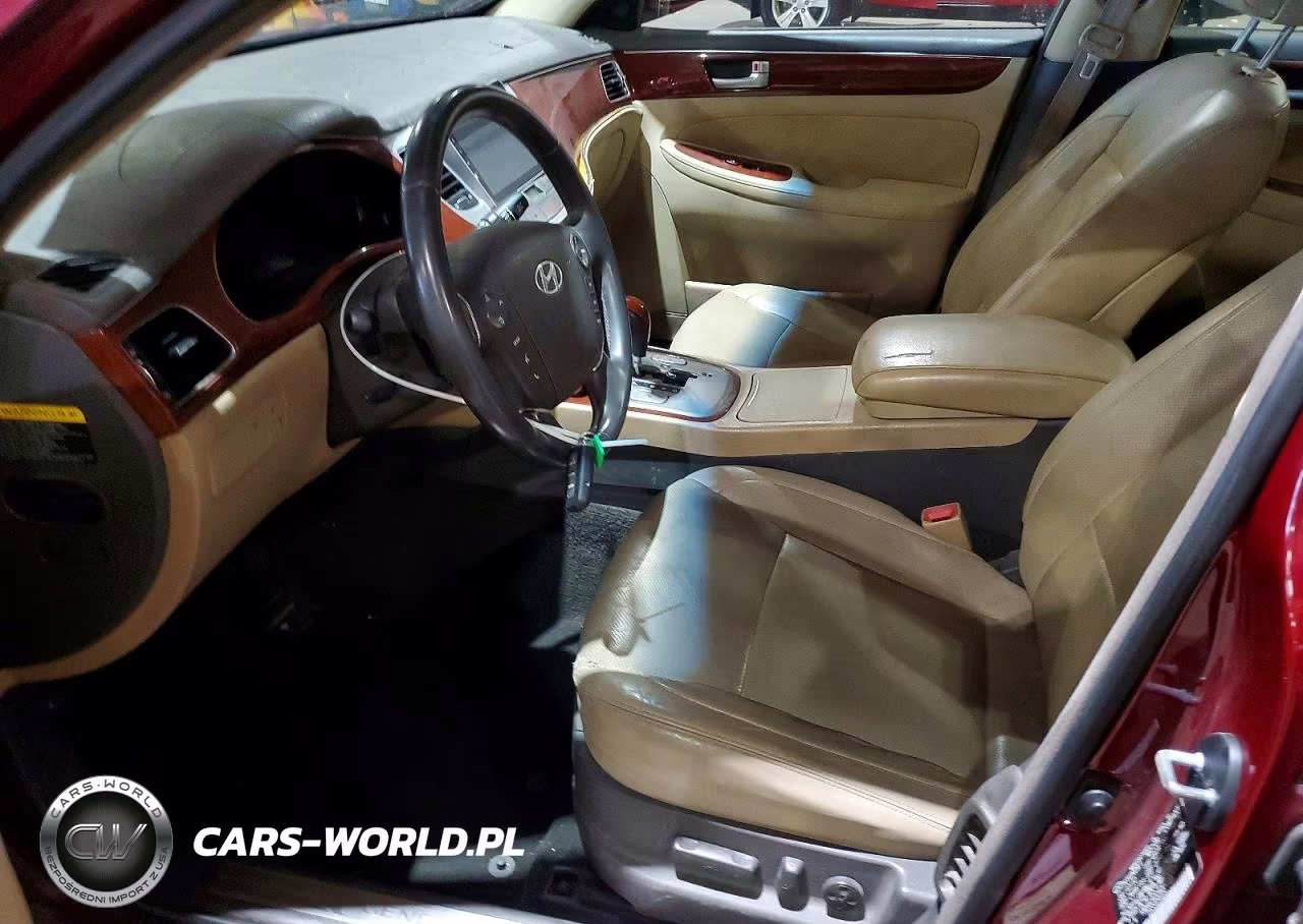 2013 Hyundai Genesis 3.8L VIN:KMHGC4DD4DU210217 - 7