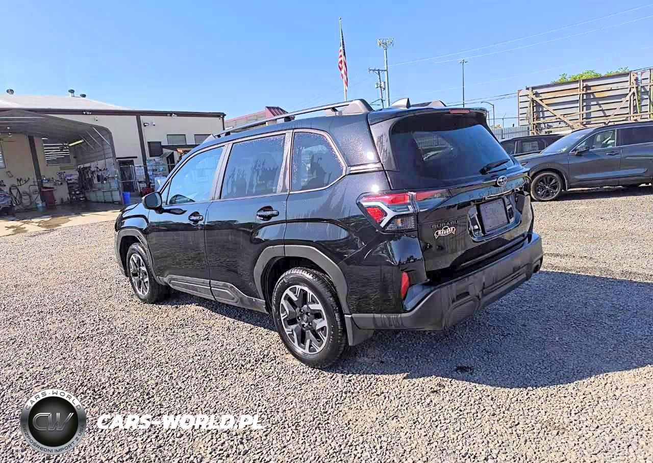 2025 Subaru Forester Premium VIN:JF2SLDDC4SH542199 - 2